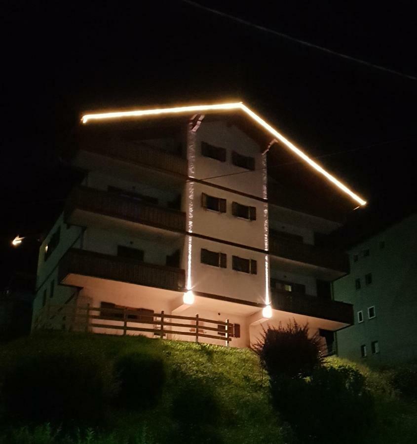 Appartamenti Ladina بادولا المظهر الخارجي الصورة